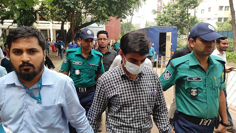 দুদকের মামলায় ডাকের ডেপুটি পোস্টমাস্টার মোস্তাক কারাগারে