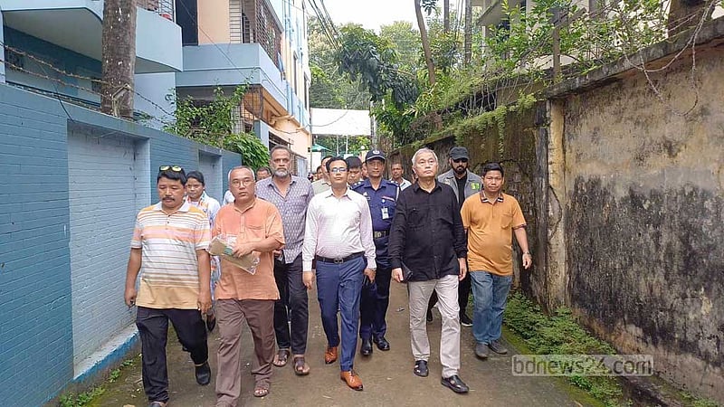 পরিস্থিতি দেখে পাহাড়ের পর্যটন খুলে দেওয়া হবে: উপদেষ্টা