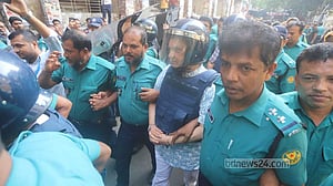 ‘অবৈধ’ সম্পদ: সাবেক মন্ত্রী সাবের ও তার স্ত্রীর বিরুদ্ধে দুদকের ২ মামলা