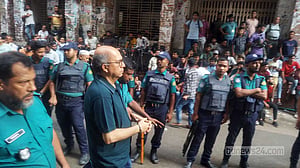 রিমান্ড শেষে কারাগারে কৃষক লীগ সভাপতি সমীর চন্দ