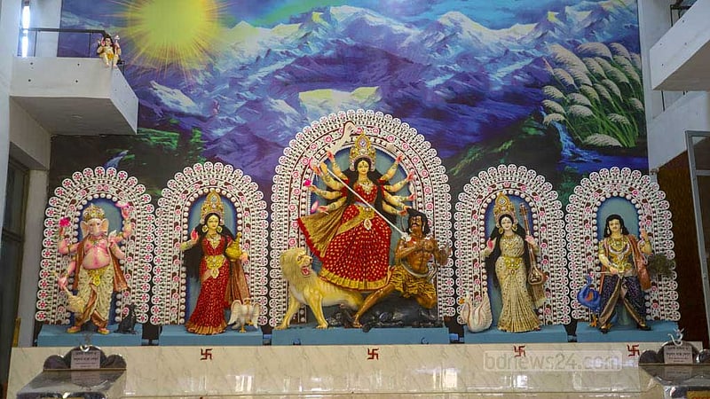 দুর্গাপূজা: ধর্ম মন্ত্রণালয়ের নিয়ন্ত্রণ কক্ষ চালু