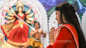 বাজল পূজার ঢাক