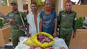 সাতক্ষীরায় ২১ কেজি হরিণের মাংসসহ দুইজন আটক