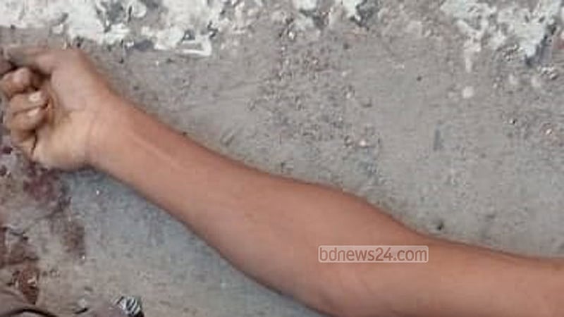 সাভারে ‘ছিনতাইকারীর’ ছুরিকাঘাতে বাসযাত্রী নিহত