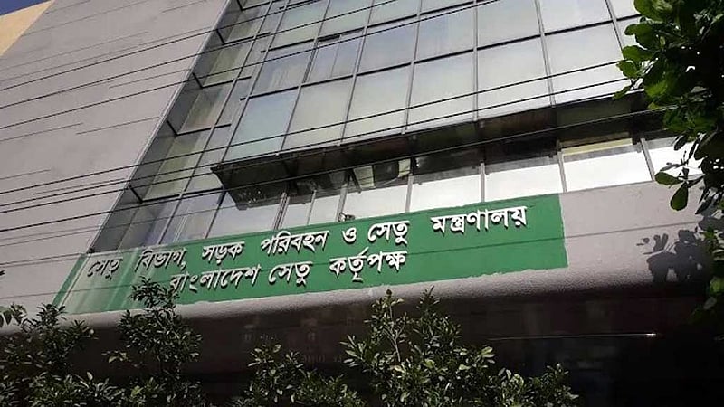 পুনর্বাসনের ফ্ল্যাট ‘নিজেদের নামে’: কাদের ও ১৩ সাবেক সচিবের বিরুদ্ধে মামলা হচ্ছে
