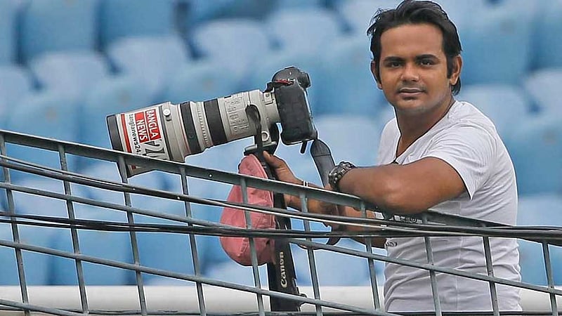 সাঁইত্রিশেই চলে গেলেন ফটোসাংবাদিক শোয়েব মিথুন