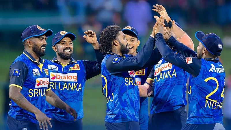 শ্রীলঙ্কার ওয়ানডে দলে ফিরলেন হাসারাঙ্গা-কুমারা, নতুন মুখ মালিঙ্গা
