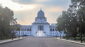 বাংলাদেশে ভারতীয় টেলিভিশনের সম্প্রচার বন্ধে রিট আবেদন