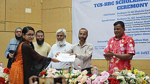 শাবিপ্রবি ট্যুরিস্ট ক্লাবের শিক্ষাবৃত্তি পেল তিনজন