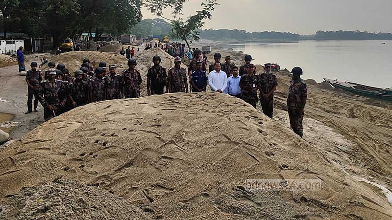 জাফলংয়ে ‘শতকোটি টাকার পাথর লুট’, বিএনপির দুই নেতাসহ ১১৪ আসামি
