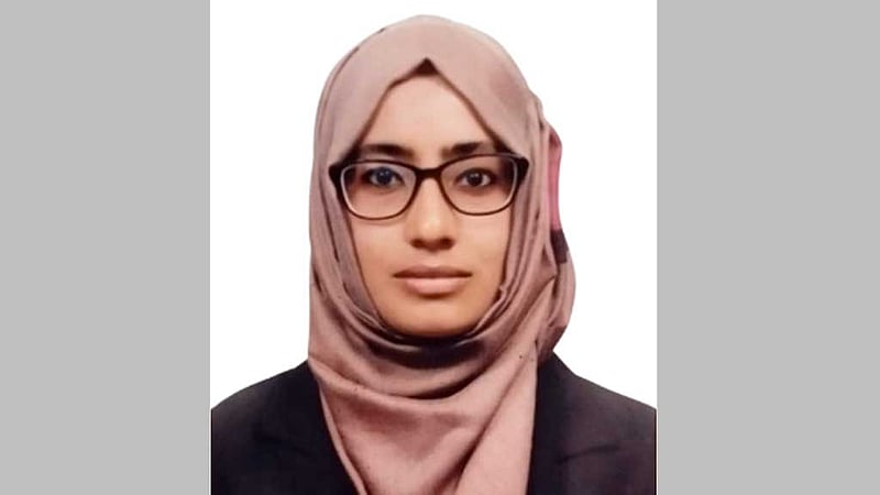সেই সহকারী কমিশনার এবার সাময়িক বরখাস্ত