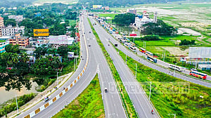 আওয়ামী লীগের ১৪ বছরে সড়কে ৫০ হাজার কোটি টাকার দুর্নীতি: টিআইবি