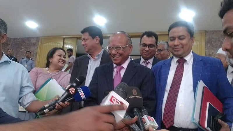 কেন্দ্রীয় ব্যাংক থেকে তারল্য সহায়তা চায় ন্যাশনাল ব্যাংক