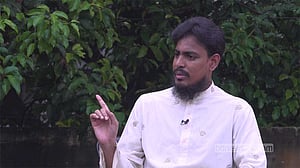 গৎবাঁধা রাজনীতি আর চায় না তরুণ প্রজন্ম: আখতার হোসেন