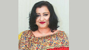 সাউথইস্ট ব্যাংকের পরিচালক পদ ছাড়লেন আঞ্জুমান আরা