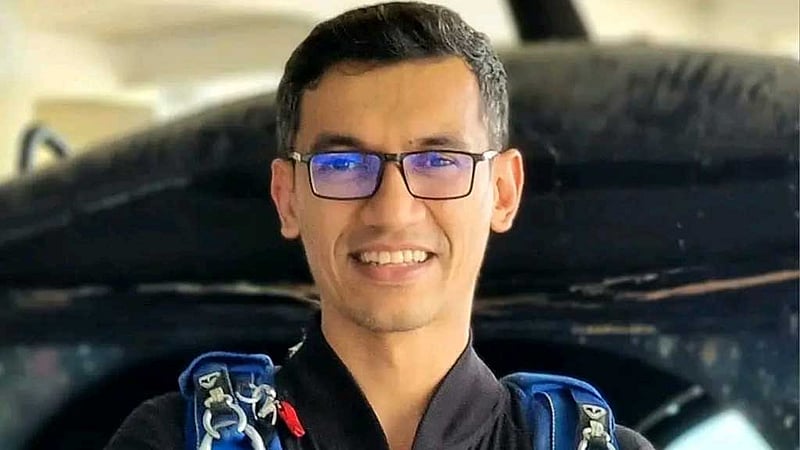 বিডার আশিক চৌধুরীকে প্রতিমন্ত্রীর মর্যাদা