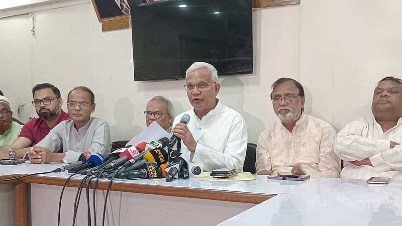 পূর্বাঞ্চলে বন্যার্তদের জন্য বিএনপির ২০ কোটি টাকার কার্যক্রম