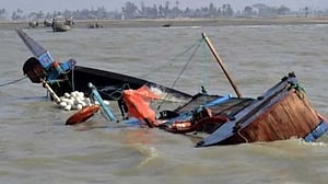 নাইজেরিয়ায় নদীতে নৌকা ডুবে ৬৪ জনের মৃত্যুর আশঙ্কা
