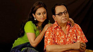 বাবার জীবনের গল্প আসবে মেয়ের নির্মাণে