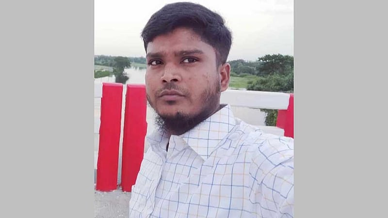 ‘বলেছিল বাসায় গিয়ে কথা হবে, কিছুক্ষণের মধ্যে স্বামীর মৃত্যুর খবর পাই’