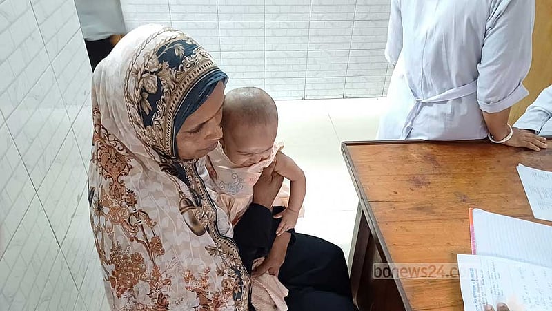 ভারতের ভিসা সীমিত, স্বাস্থ্য খাতে বাংলাদেশের সুযোগ কতটা?