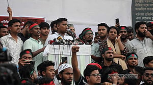 পরিবর্তন যখন আসবে, তখনই নির্বাচন: হাসনাত আব্দুল্লাহ