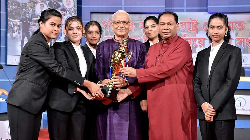 আওয়ামী লীগ ছাড়াও নির্বাচন গ্রহণযোগ্য হবে: বদিউল আলম