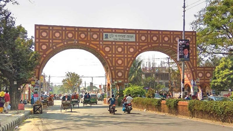 উপাচার্যের সঙ্গে ছাত্র সংগঠনের সভা, প্রকাশ্যে ঢাবি ছাত্রশিবির সভাপতি