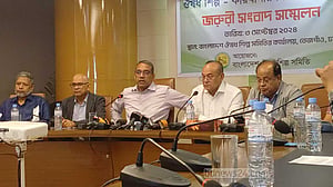 দাবি আদায়ে ওষুধ কারখানায় ‘অস্থিরতা’, উৎপাদন নিয়ে শঙ্কায় মালিকরা
