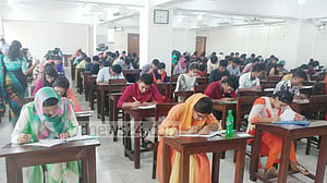 গুচ্ছভুক্ত বিশ্ববিদ্যালয়ে চতুর্থ পর্যায়ের ভর্তি শনিবার থেকে