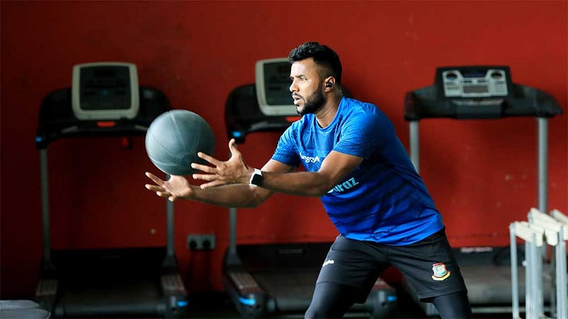 ‘আফসোস নিয়ে’ সেরে ওঠার অপেক্ষায় ইবাদত