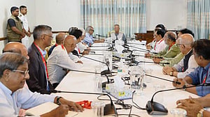 ২-৩ বছর অন্তর্বর্তী সরকারের ‘মেয়াদ চান’ সম্পাদকরা: প্রেস সচিব