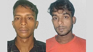 ফেনীতে ভাতিজি ধর্ষণ মামলায় ২ চাচা গ্রেপ্তার