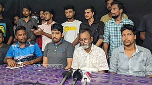 শিক্ষার্থী দীপ্তর মৃত্যুর সঙ্গে ঢামেকে হামলার কোনো সম্পর্ক নেই, দাবি পরিবারের
