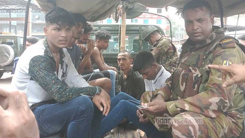 গাজীপুরে বন্ধ কারখানা ‘ভাঙচুরের চেষ্টা’, আটক ৬