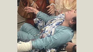গাজীপুরে গুলি ছুড়ে ব্যাংকের টাকা ছিনতাইয়ের ঘটনায় মামলা