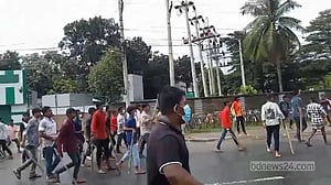 গাজীপুরে ঝুট ব্যবসার নিয়ন্ত্রণ নিতে হামলা ও ভাঙচুর