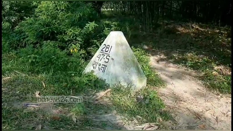 সীমান্তে বিজিবির বাধার মুখে বেড়া দেওয়া বন্ধ করল বিএসএফ