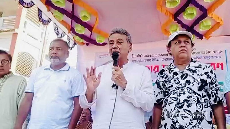 বাংলাদেশে নতুন যুগের সূচনা হয়েছে: আমির খসরু