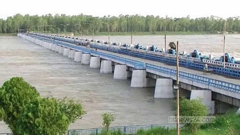 লালমনিরহাটে টানা বৃষ্টিতে বাড়ছে তিস্তার পানি