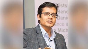 বাংলাদেশি পণ্যে যুক্তরাষ্ট্রের শুল্ক কমার ইঙ্গিত মিলেছে, বললেন লুৎফে সিদ্দিকী