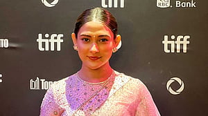 টরন্টো উৎসবে উজ্জ্বল মেহজাবীন