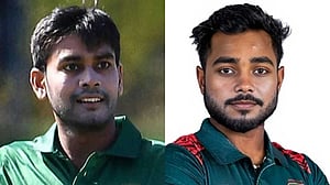 ভারতের বিপক্ষে টি-টোয়েন্টি দলে ফিরলেন মিরাজ ও পারভেজ