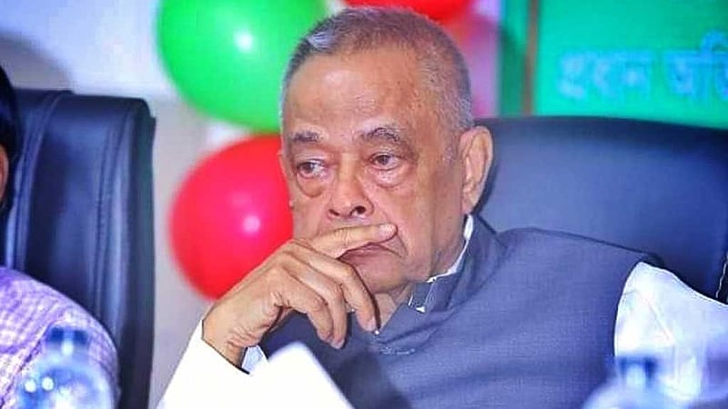 ‘অর্থ পাচার’: স্ত্রীসহ মহীউদ্দীন খান আলমগীরের বিরুদ্ধে দুদকের মামলা