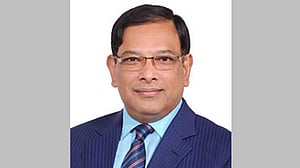 সেতু বিভাগের জ্যেষ্ঠ সচিব মনজুর ওএসডি