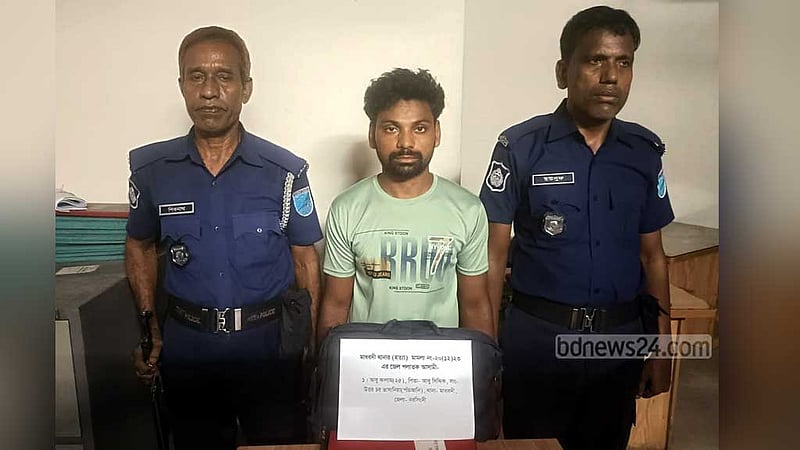 নরসিংদীতে জেল পালানো হত্যা মামলার আসামি গ্রেপ্তার