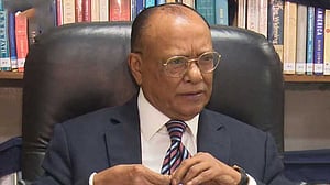 যত দ্রুত সম্ভব, তারল্য সহায়তা চান ন্যাশনাল ব্যাংক চেয়ারম্যান মিন্টু