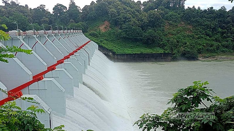 ফের খুলেছে কাপ্তাই বাঁধের ১৬ জলকপাট