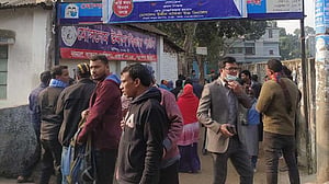 হিন্দু ছাত্রীদের ‘হিজাব পরার নির্দেশ’, রংপুরে ২ শিক্ষক বরখাস্ত