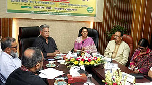 পাটজাত পণ্যের ব্যবহার বাড়াতে ‘নীতি সহায়তা’র আশ্বাস পরিবেশ উপদেষ্টার